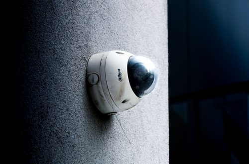 How to Choose the Right Home Security System for Your Family