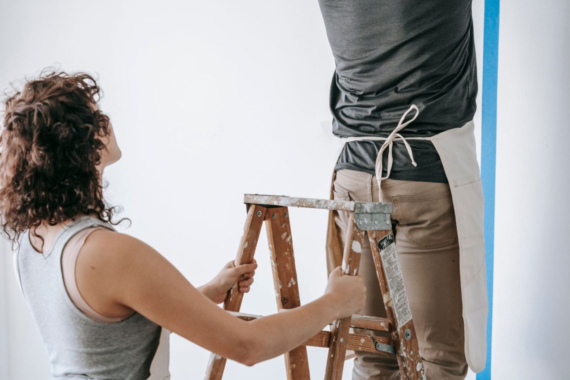 How to Handle Common Home Repairs Without Breaking the Bank