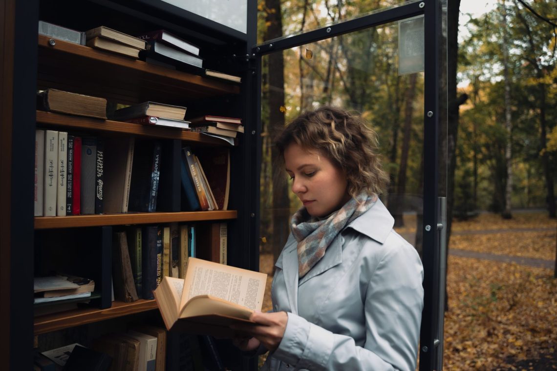 Creating a Home Library: Tips for Families to Foster Reading
