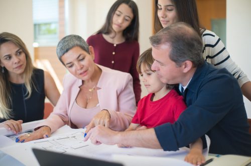How to Create an Emergency Family Plan for Your Home in 2026