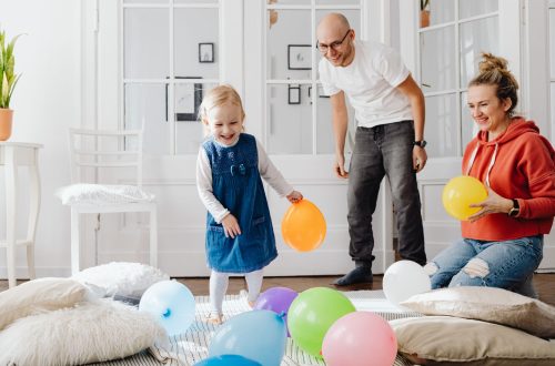 5 Easy Ways to Enhance Your Home's Indoor Air Quality for Families