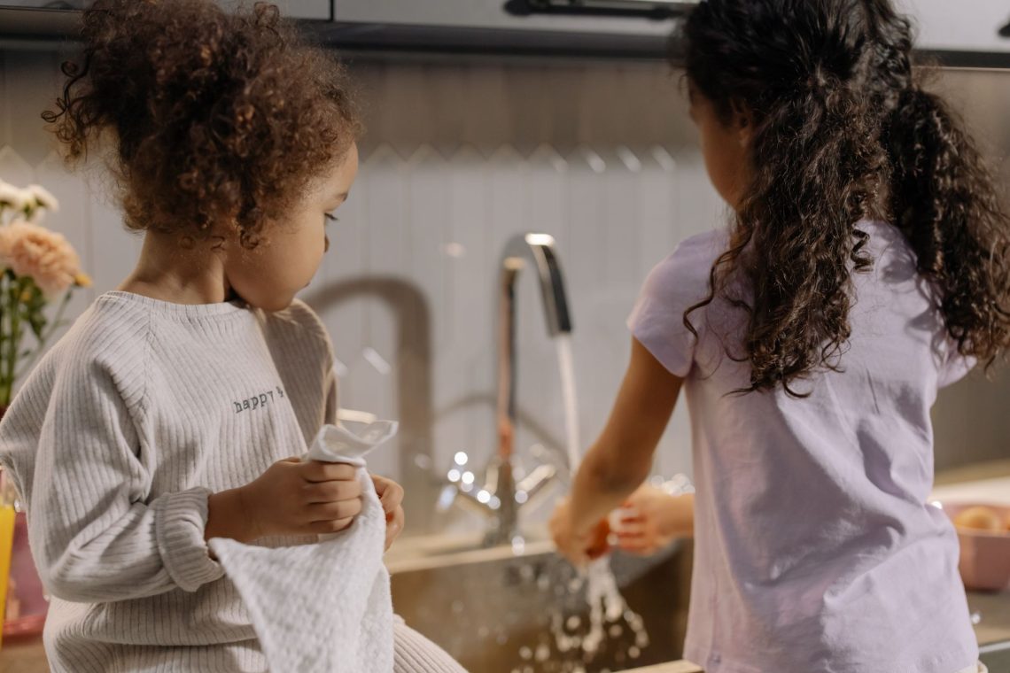 How to Create a Family Chore Chart That Works in 2026
