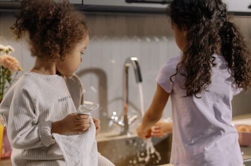 How to Create a Family Chore Chart That Works in 2026