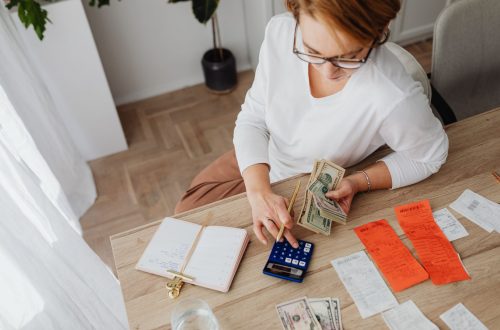 Family Financial Organization: Tips for Managing Shared Expenses