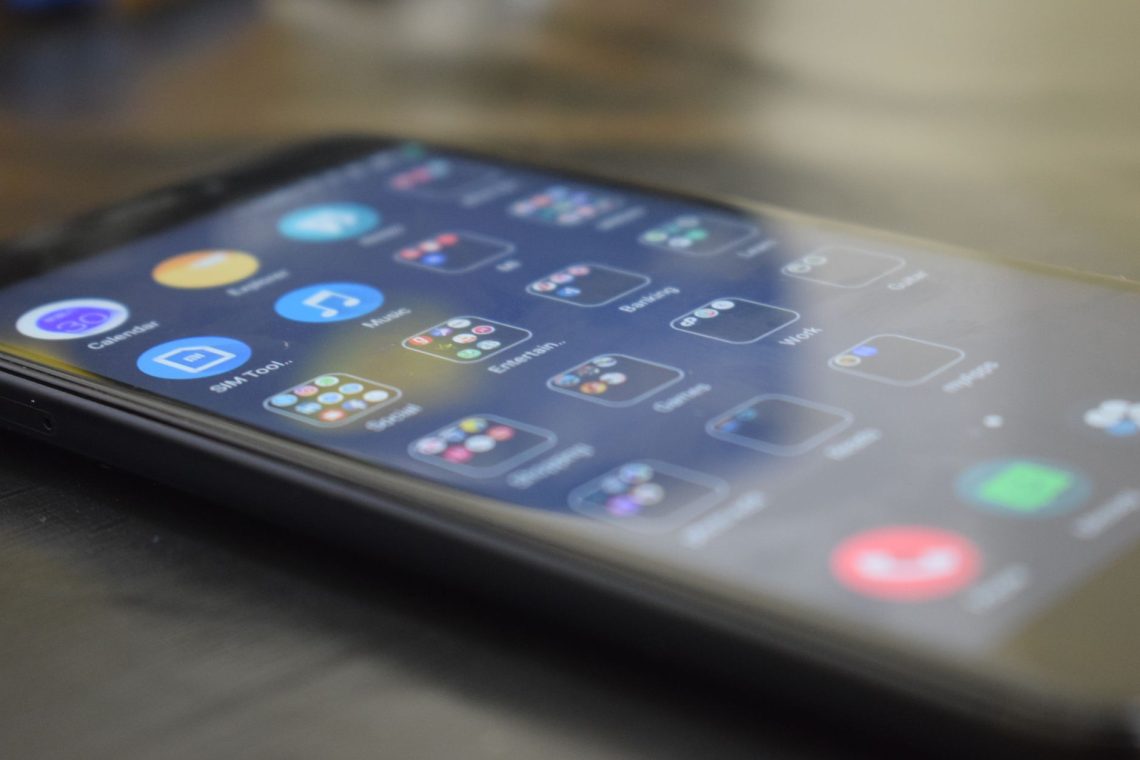 Essential Apps for Streamlining Family Organization in 2026
