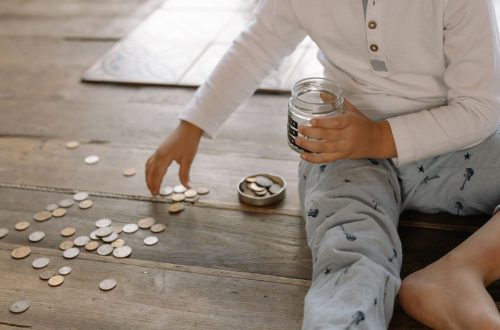 Creating a Family Savings Challenge: Fun Ways to Save Together