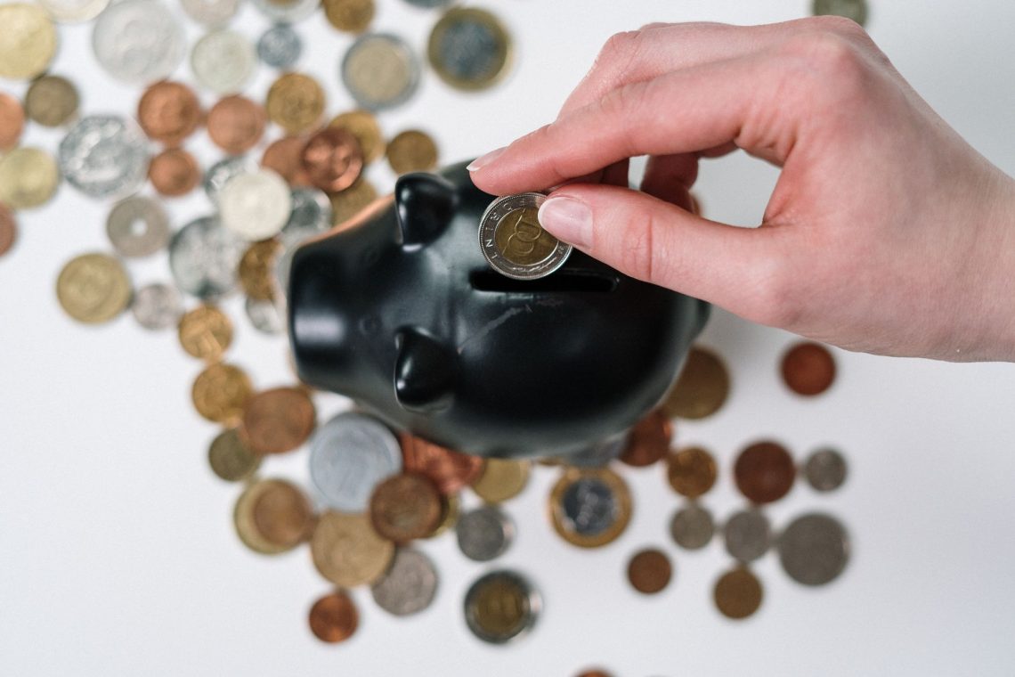 Saving for College: 5 Strategies for Families in 2026